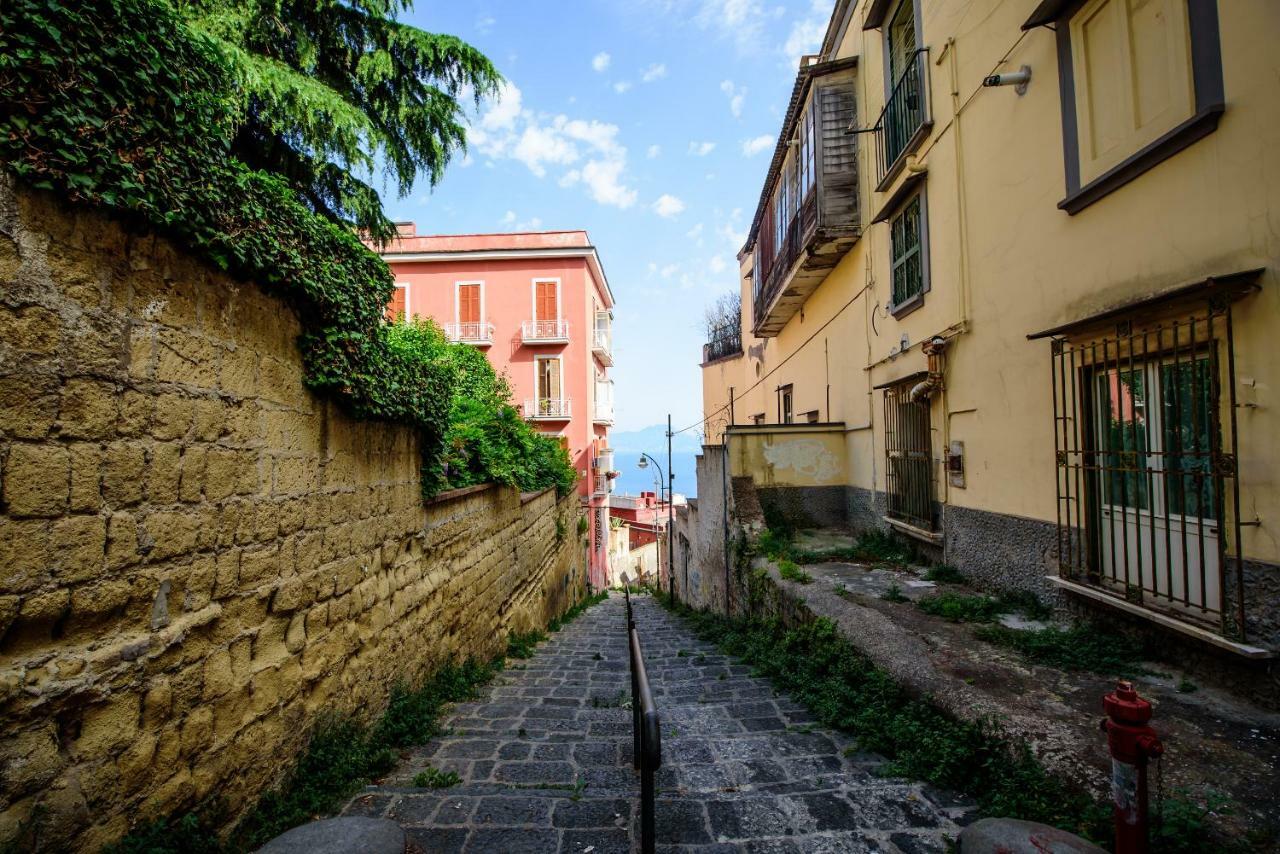 Appartamento Panoramico "Il Glicine" Nápoles Exterior foto