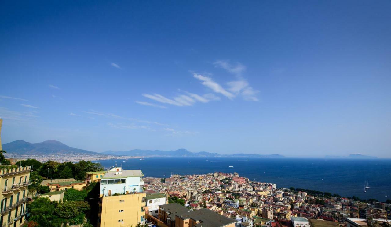 Appartamento Panoramico "Il Glicine" Nápoles Exterior foto